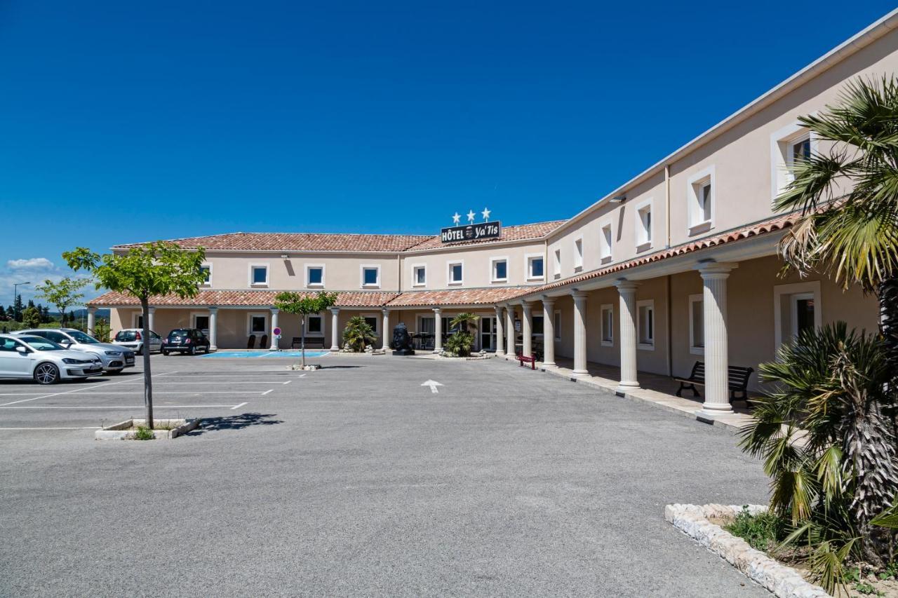 Hotel Le Ya'Tis Saint-Laurent-des-Arbres Exterior foto
